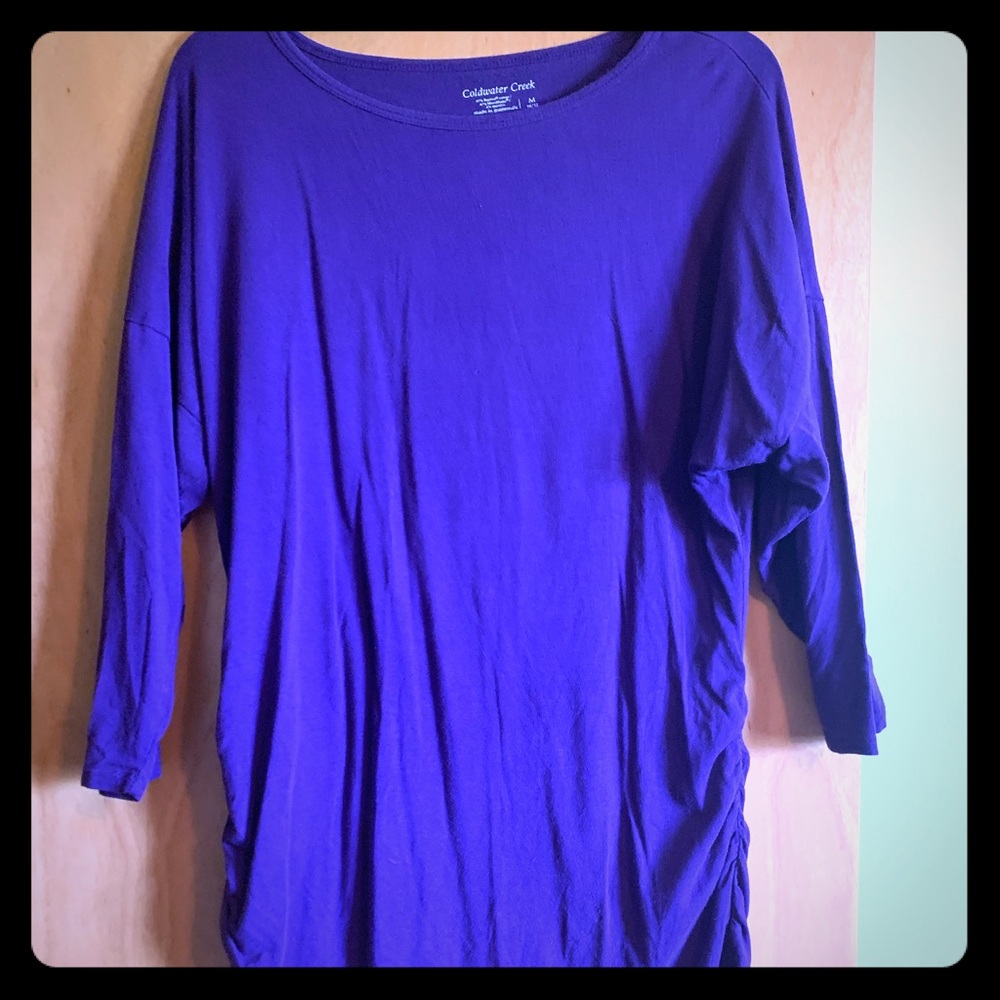 3/4 scrunched sleeve shirt! 5$ with purchase!